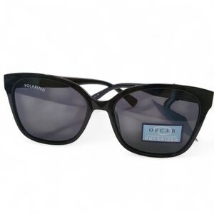 Oscar by Oscar de la Renta Polarized Black Cat-eye Sunnies with Gold Detail NWT